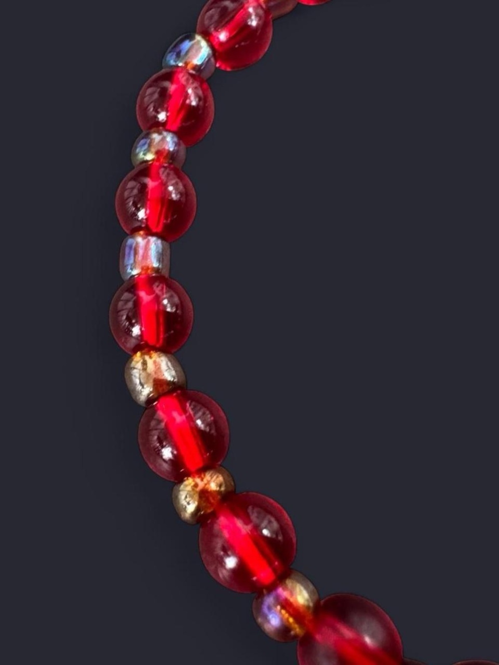 Scarlet Glass Bead Bracelet 6mm - Picture 2 of 4